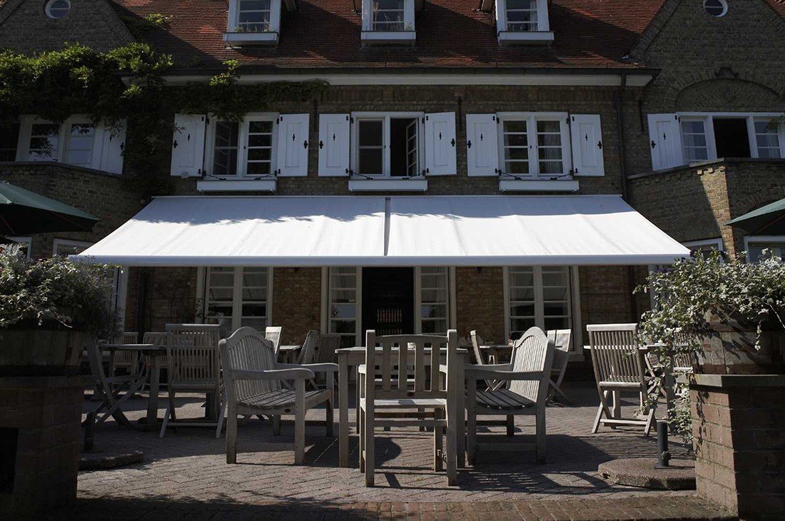 Commercial Awnings Fade Resistant Pub Awnings in Swindon
