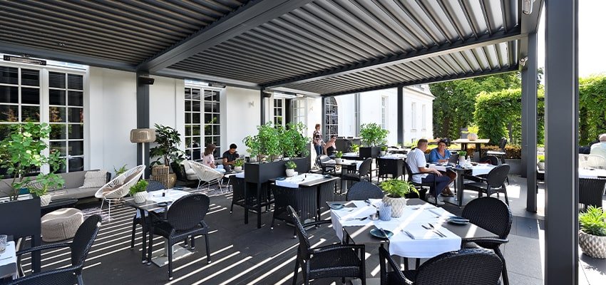 hospitality venue al fresco dining